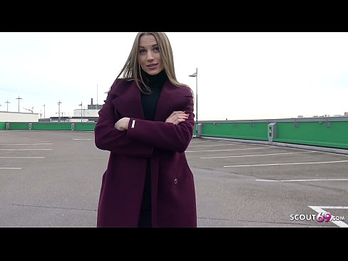 ❤️ VĀCU SKAUTS IR SAPNIS, PIESKARAS STEELE, AUTOSTĀVVIETA TELLTALE UN SEXY PAR NAUDU ️ Super porno pie lv.killvs.top ❌❤